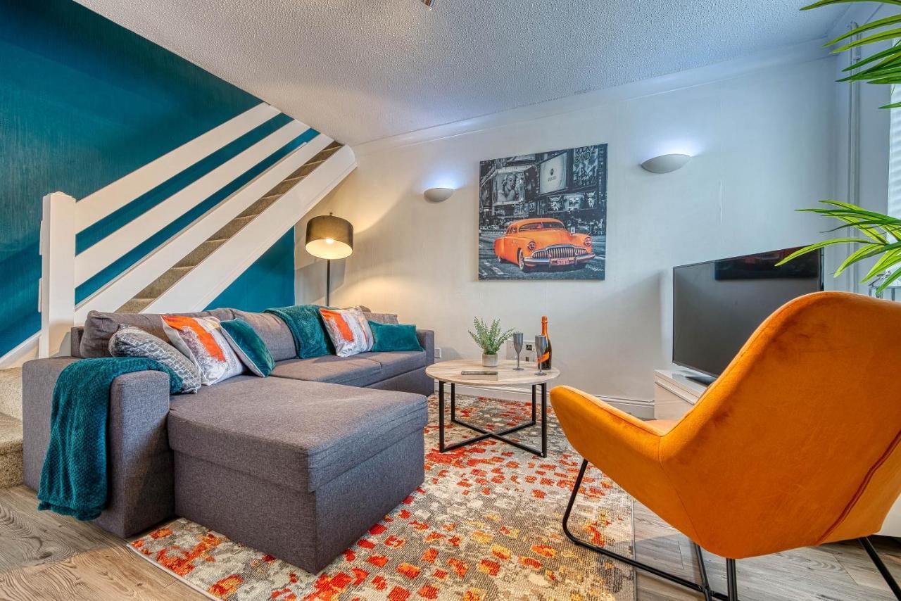Capri 13 Sa - Contemporary 2 Bedroom House In Loughborough With Free Parking, Close To Loughborough University & M1 Motorway Exteriér fotografie