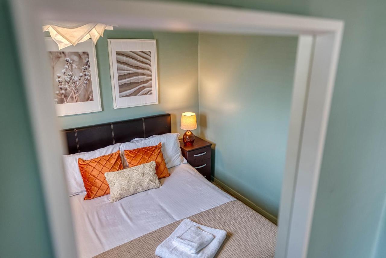 Capri 13 Sa - Contemporary 2 Bedroom House In Loughborough With Free Parking, Close To Loughborough University & M1 Motorway Exteriér fotografie
